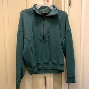 Universal Thread Quarter Zip Sweatshirt
